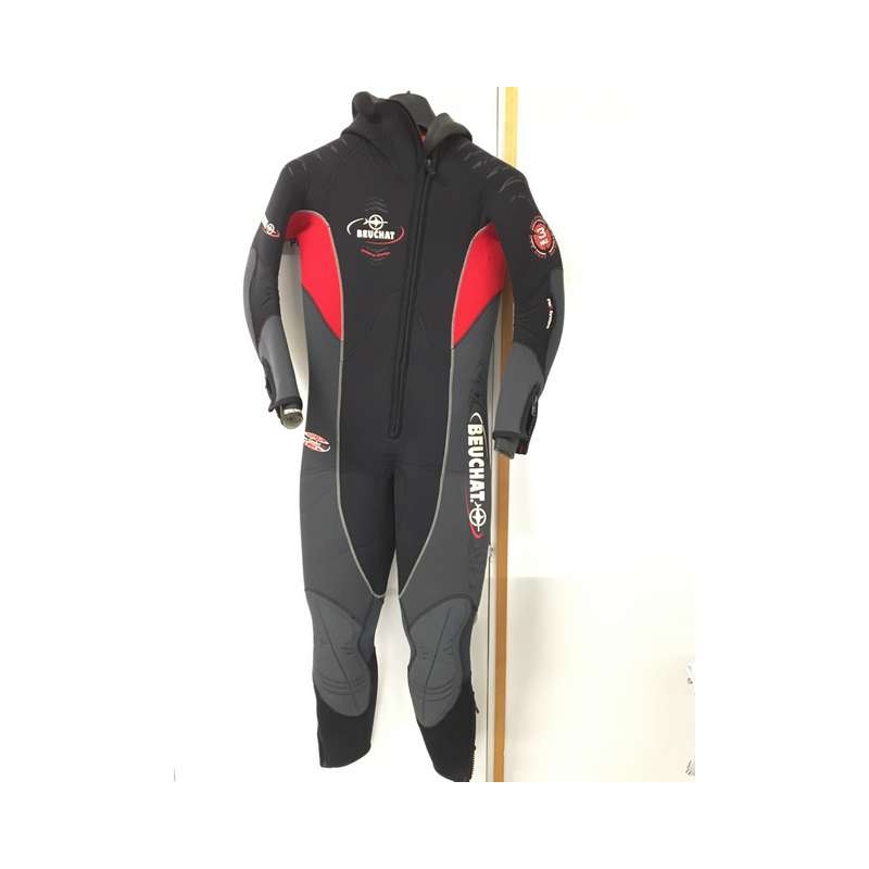 image: Monopiece Focea Comfort avcec cagoule attenante Homme Beuchat Occasion image: Monopiece Focea Comfort avcec cagoule attenante Homme Beuchat Occasion